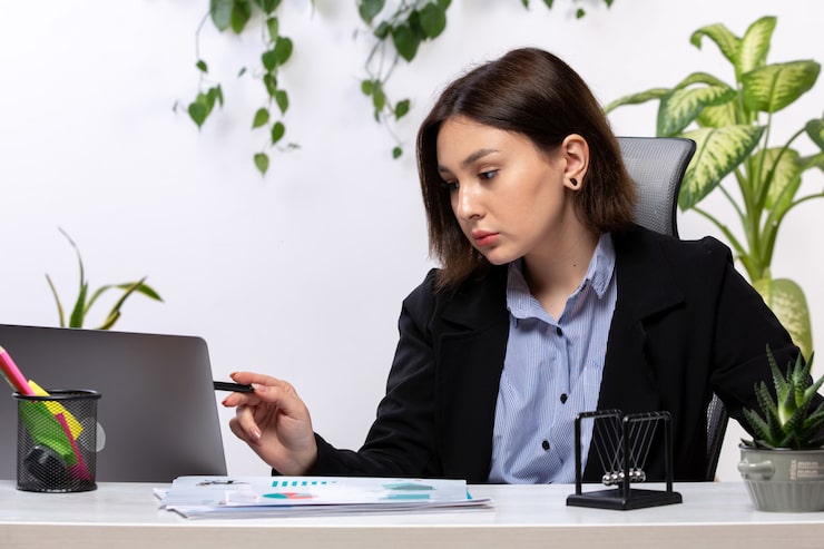 Maximize Efficiency with Reliable Payroll Services Payroll Services